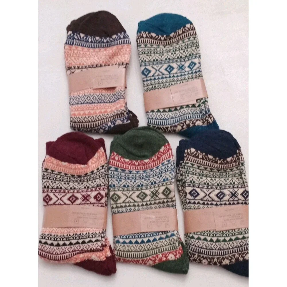 Fashion Boutique Women's Fair Isle Crew Socks Multicolor Wool Blend 5  Pairs
